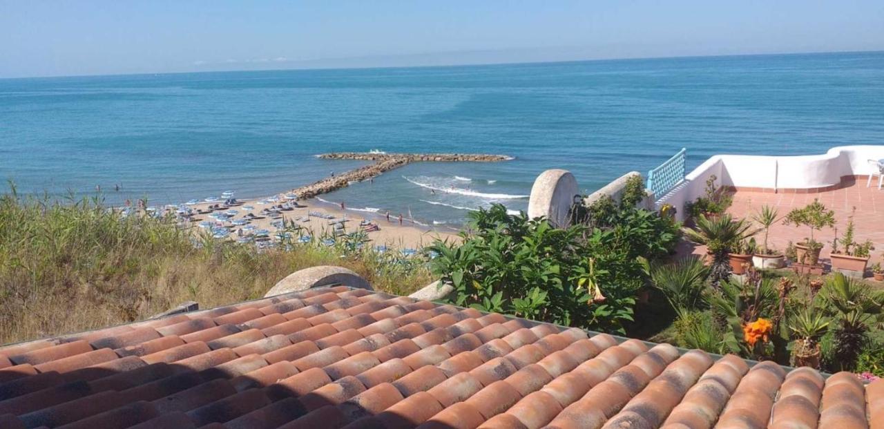 Casa Vacanze Elianto Anzio Exterior foto